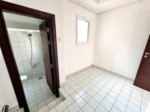 4 Beds Villa photo 16