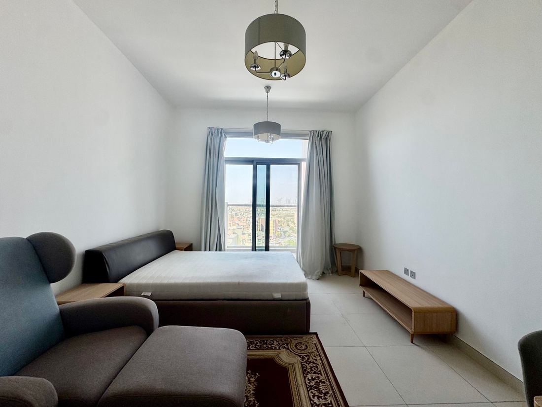 Studio Apartment photo 2