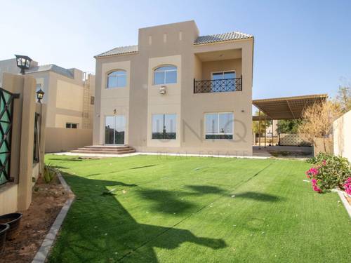 6 Beds Villa photo 5