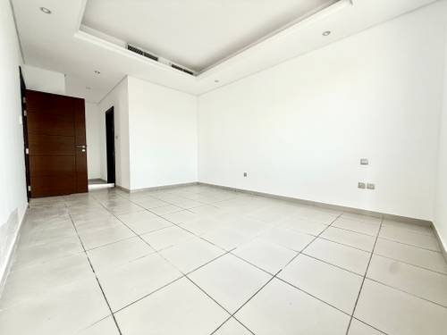 5 Beds Villa photo 24
