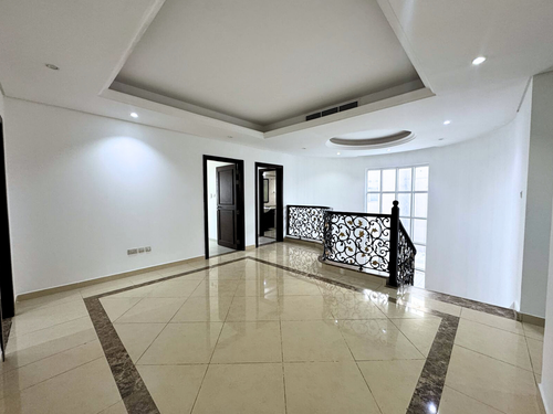 6 Beds Villa photo 19