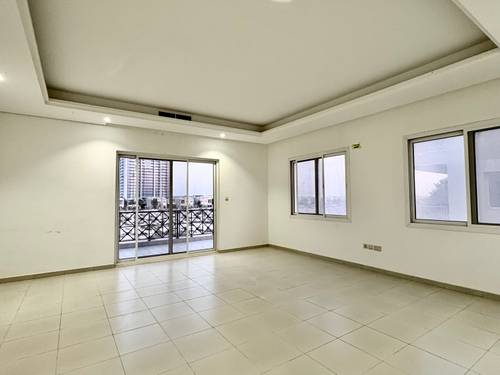 6 Beds Villa photo 17