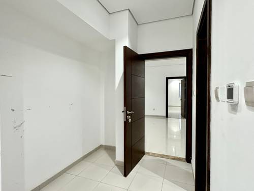 6 Beds Villa photo 20