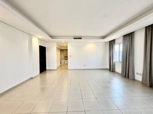 6 Beds Villa photo 20