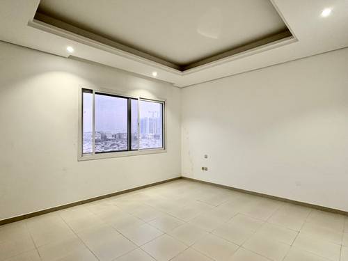 6 Beds Villa photo 13