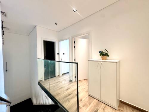 3 Beds Townhouse photo 10